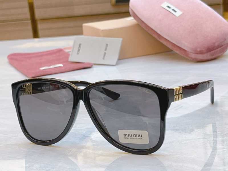MIU MIU